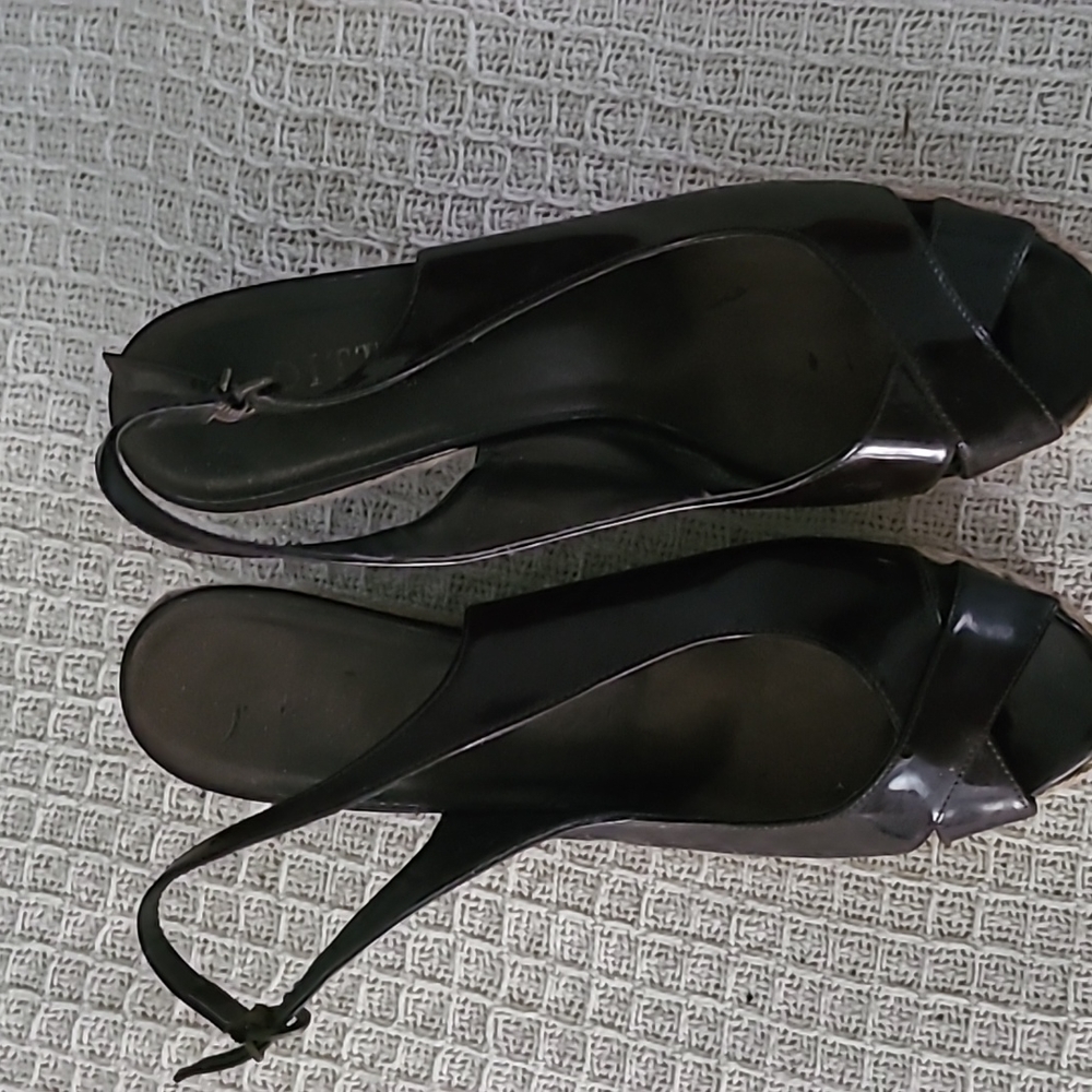 Ditto, size 10, brown